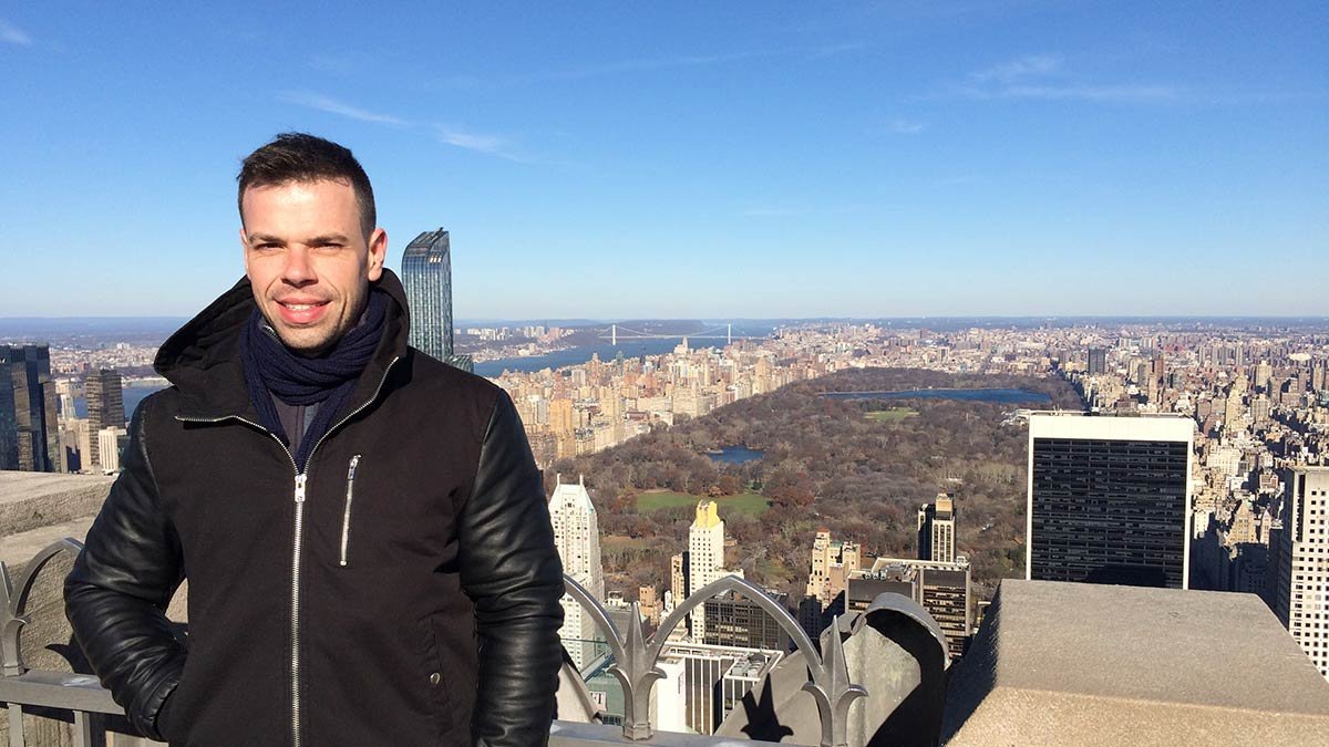 Gustavo Simchen, digital designer and travel logistics strategist behind NYC Worth It.
